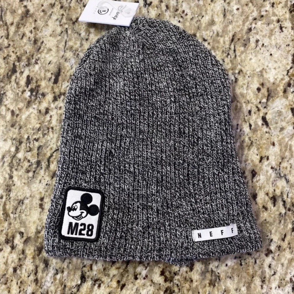 NEW Disney Collection Neff Mickey Mouse